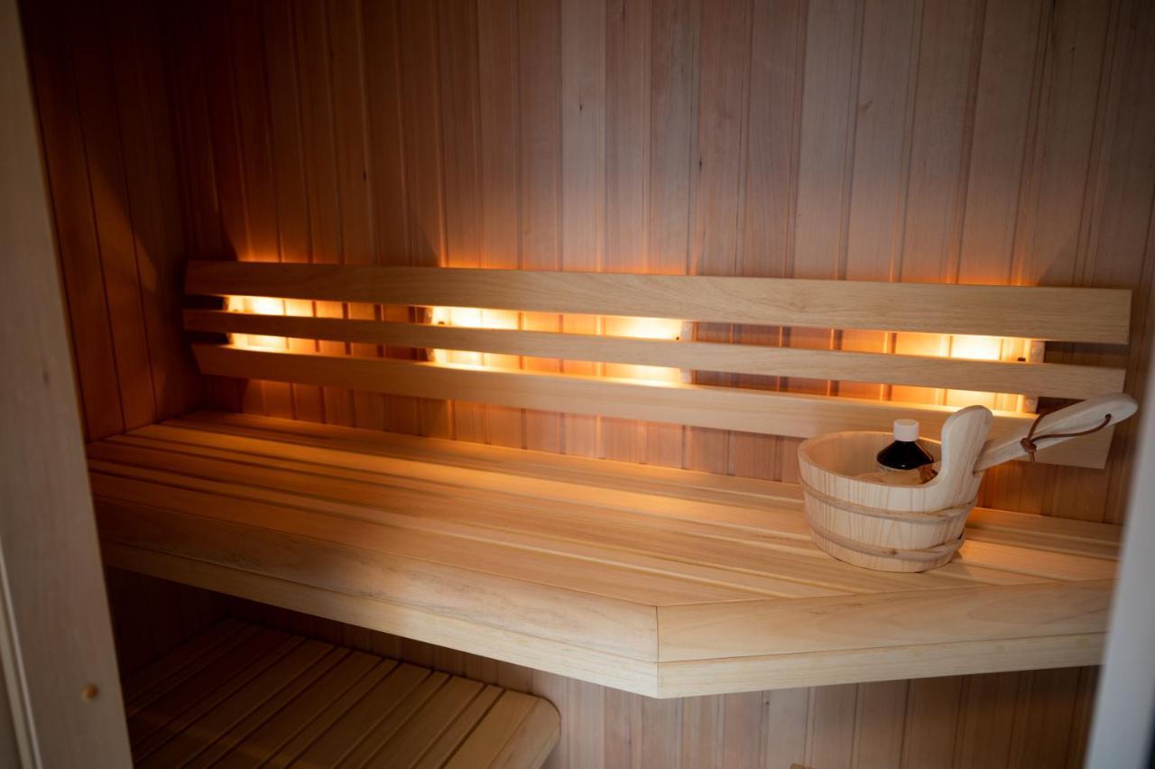 Beach House Makai - Family House With Finnish Sauna, 2 Bathrooms And Only Minutes From The Beach De Koog  Exteriör bild